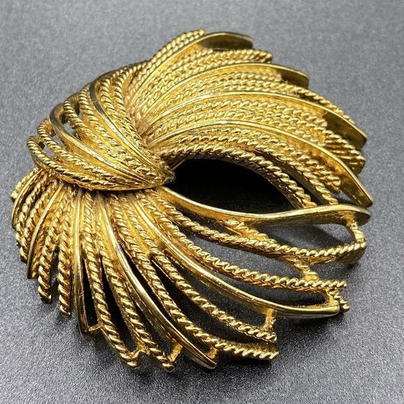 Vintage Monet Mirador Burst Tassel Rope Brooch Fireworks - Picture 2 of 7